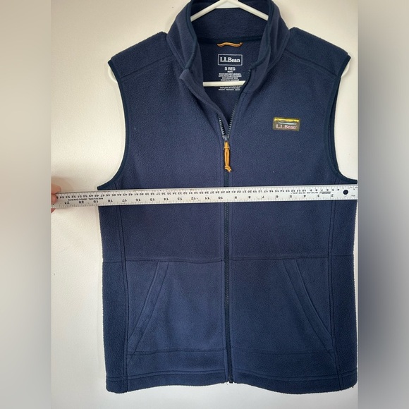 L.L.Bean Mountain Classic Fleece Vest Men’s Small - Picture 7 of 8